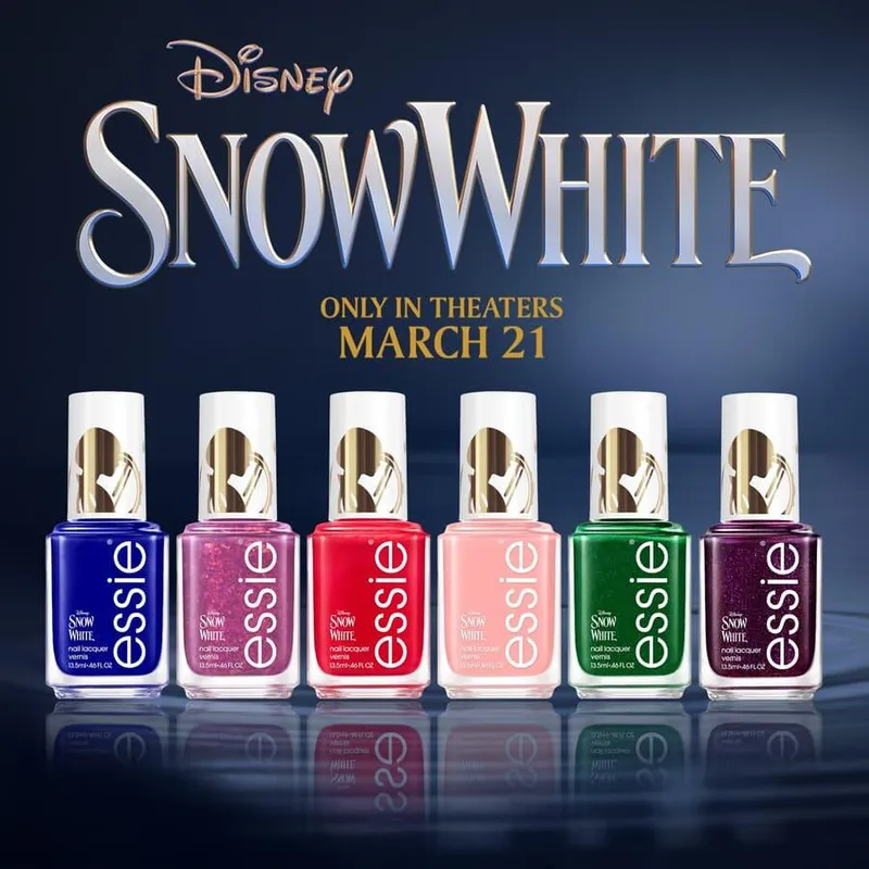 Bild 7 för Essie x Disney's Snow White Nail Polish Collection 1009 tempted with envy - 13,5 ml