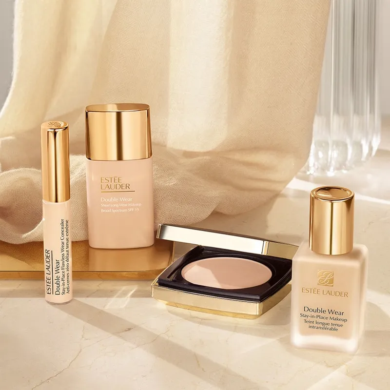 Bild 4 för Estée Lauder Double Wear Stay-in-Place Matte Powder Foundation SPF10 C
