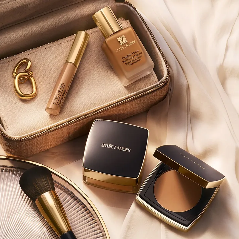 Bild 5 för Estée Lauder Double Wear Stay-in-Place Matte Powder Foundation SPF10 C