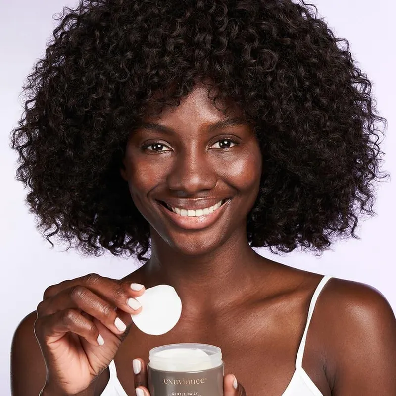 Bild 9 för Exuviance Gentle Daily Exfoliating Pads