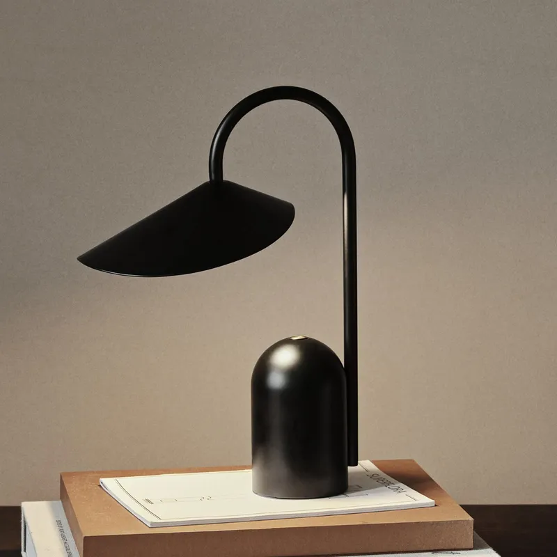 Bild 1 för ferm LIVING - Arum Portable Bordslampa Black ferm LIVING