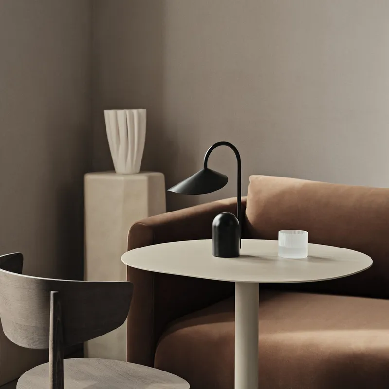 Bild 2 för ferm LIVING - Arum Portable Bordslampa Black ferm LIVING