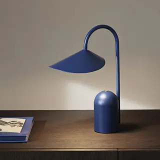 Produktfoto för ferm LIVING - Arum Portable Bordslampa Bright Blue ferm LIVING