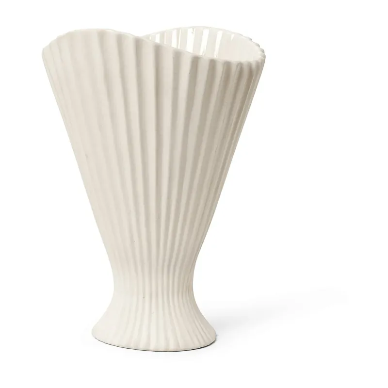 Alternativ bild 0 för ferm LIVING - Fountain Vase Off-White ferm LIVING