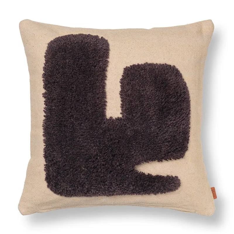 Alternativ bild 0 för ferm LIVING Lay kudde 50x50 cm Sand / Dark Brown