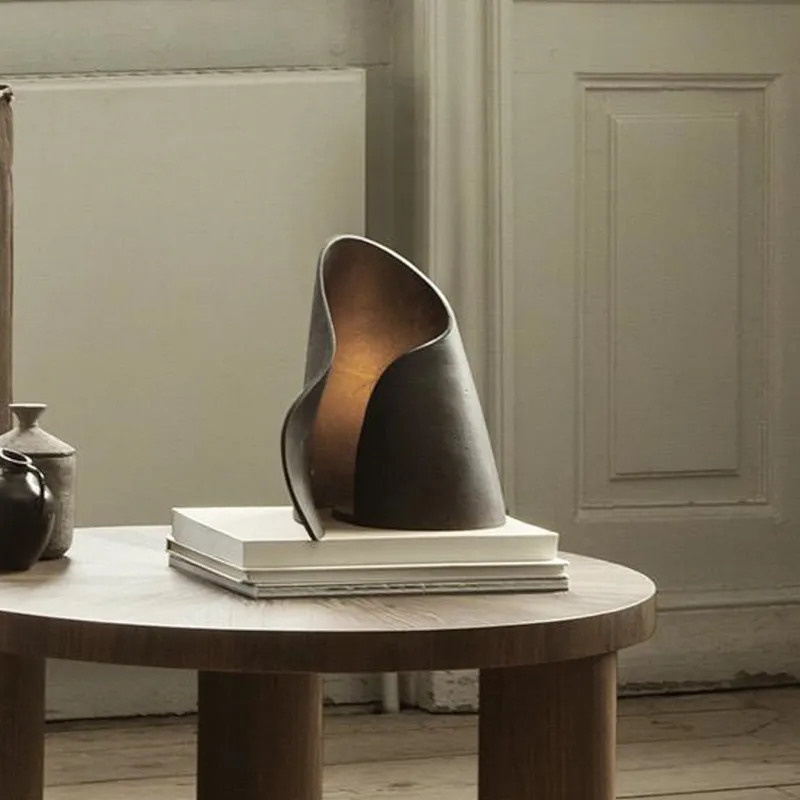 Bild 1 för Ferm Living - Oyster Table Lamp - Bordslampa - Black - W25 x H23,6 x D17,3 cm