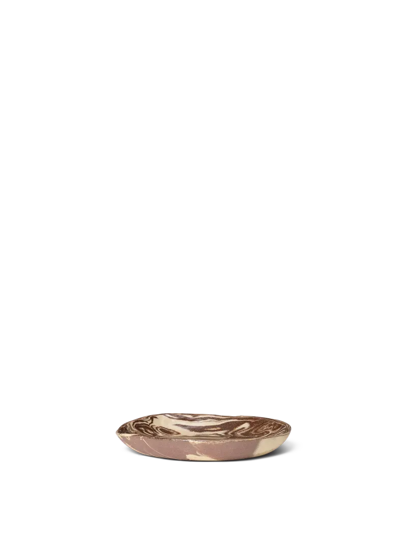 Alternativ bild 0 för Ferm Living - Ryu Platter - Tallrikar - Ryu Platter - 18.5 - Sand/Brown - W16.5 x D18.5 x H3 cm