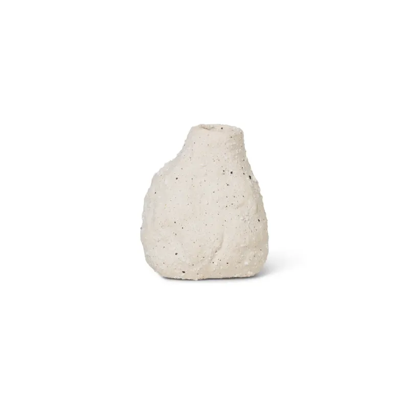 Alternativ bild 0 för Ferm Living - Vulca Mini Vase - Vas - Off-White Stone - W5,5 x H7,5 x D6 cm