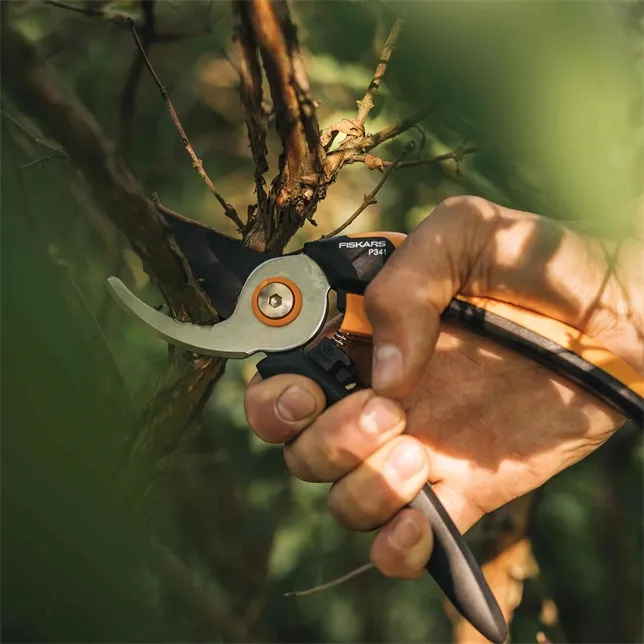 Bild 2 för Fiskars Solid P341 Pruner