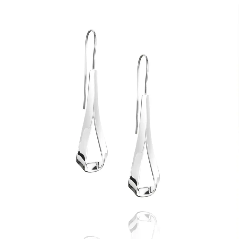 Alternativ bild 0 för Folded Örhänge Silver
