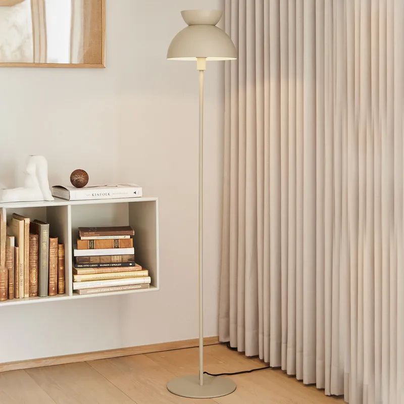 Bild 2 för Frandsen - Butterfly Golvlampa Tan Grey Frandsen