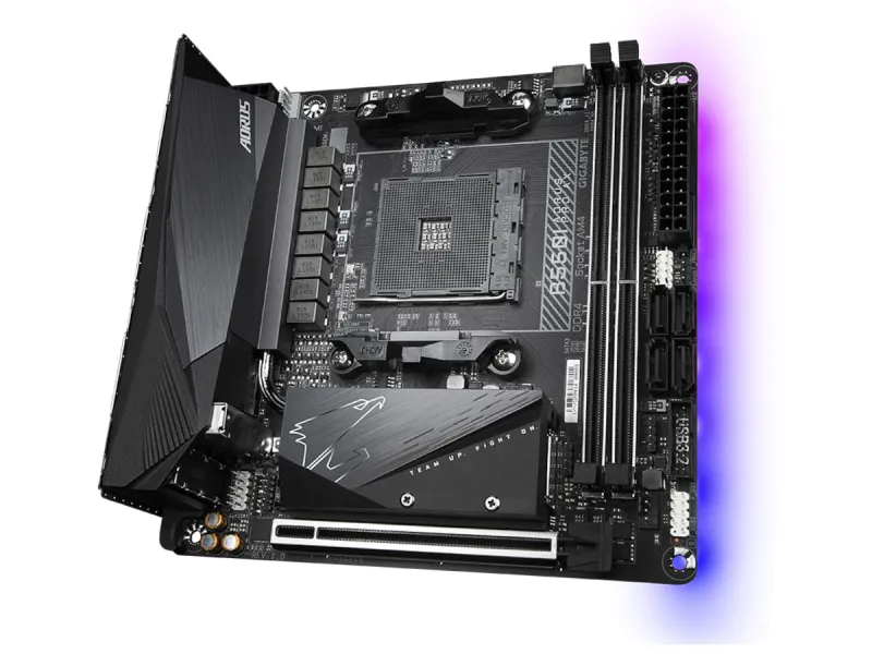 Alternativ bild 0 för GIGABYTE B550I AORUS PRO AX Moderkort - AMD B550 - AMD AM4 socket - DDR4 RAM - Mini-ITX