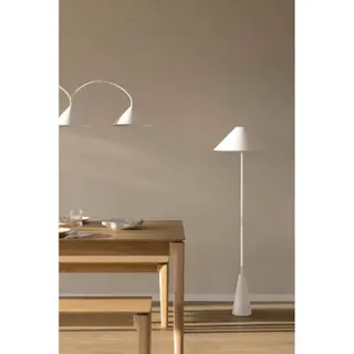 Produktfoto för Globen Lighting - Cannes Golvlampa White