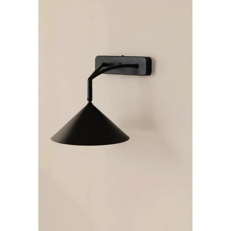 Bild 2 för Globen Lighting - Curve Vägglampa Black