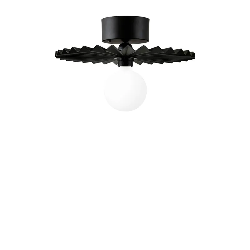 Bild 1 för Globen Lighting - Omega 35 Plafond-/Vägglampa Black