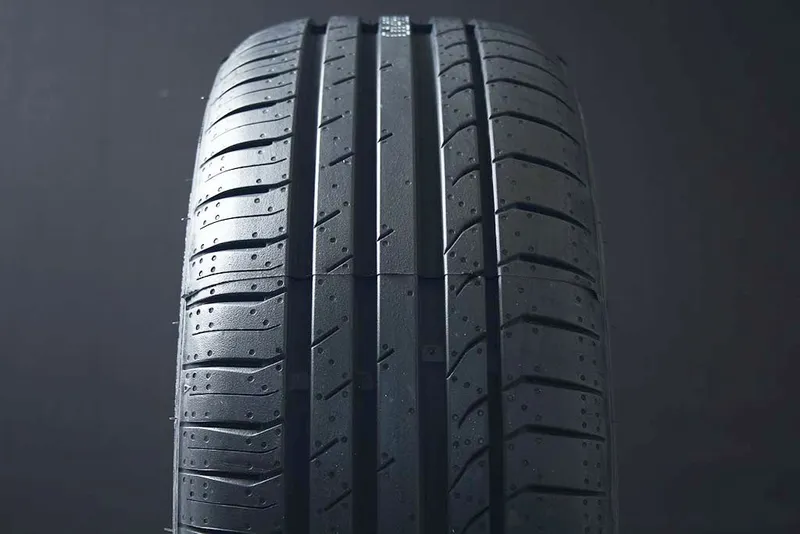 Bild 2 för Goodride ZuperEco Z-107 (205/65 R15 94V)