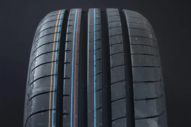 Bild 1 för Goodyear Eagle F1 Asymmetric 3 ( 255/60 R18 112H XL AO, EDT, SUV )