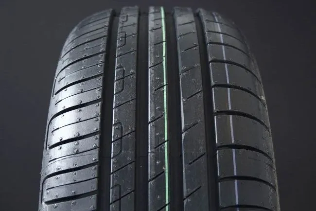 Bild 1 för Goodyear EfficientGrip 2 SUV ( 235/60 R18 103V EVR )