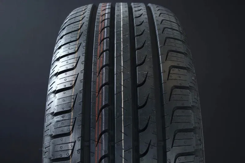 Bild 2 för Goodyear EfficientGrip ( 225/60 R18 100V, SUV )