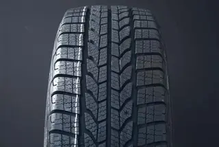 Produktfoto för Goodyear UltraGrip Cargo ( 205/75 R16C 110/108R 8PR EVR )