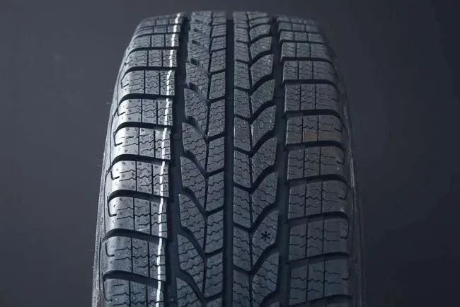 Bild 1 för Goodyear UltraGrip Cargo ( 205/75 R16C 110/108R 8PR EVR )