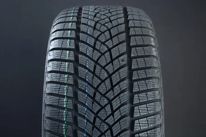 Bild 2 för Goodyear UltraGrip Performance GEN-1 ( 245/45 R20 103V XL EVR, NF0 )