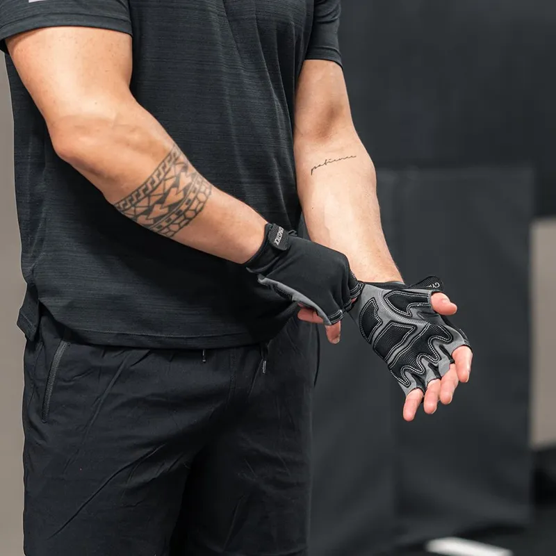 Bild 2 för Gymstick Training Gloves Large (black-grey)