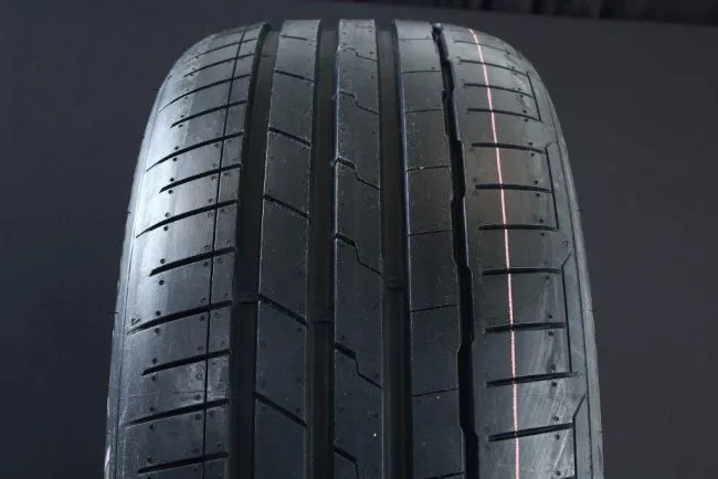Bild 1 för Hankook Ventus S1 Evo 3 K127 ( 255/30 ZR20 (92Y) XL 4PR SBL )