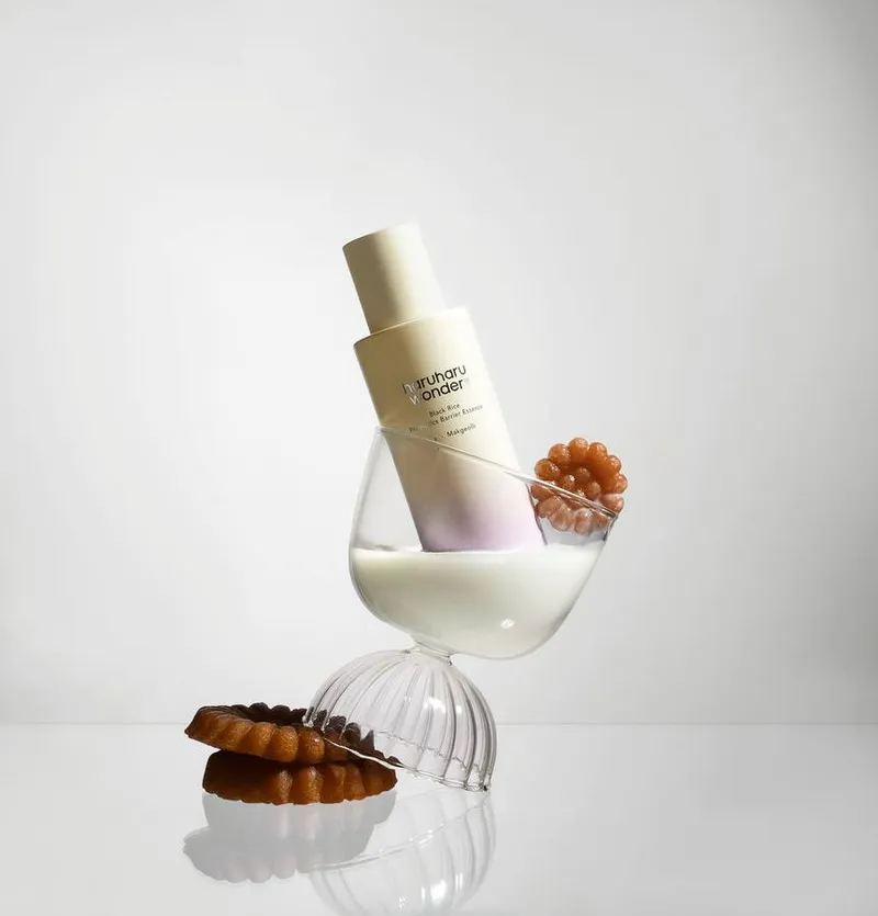 Bild 3 för haruharu Wonder Black Rice Probiotics Barrier Essence 120 ml