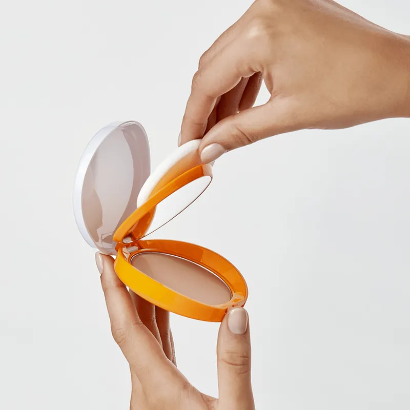 Bild 3 för Heliocare 360º Oil Free Compact Beige SPF50+ 10 g