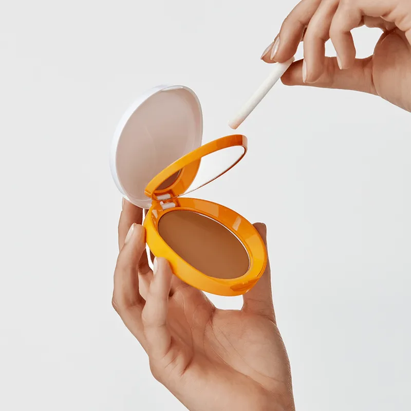 Bild 3 för Heliocare 360º Oil Free Compact Bronze SPF50+ 10 g