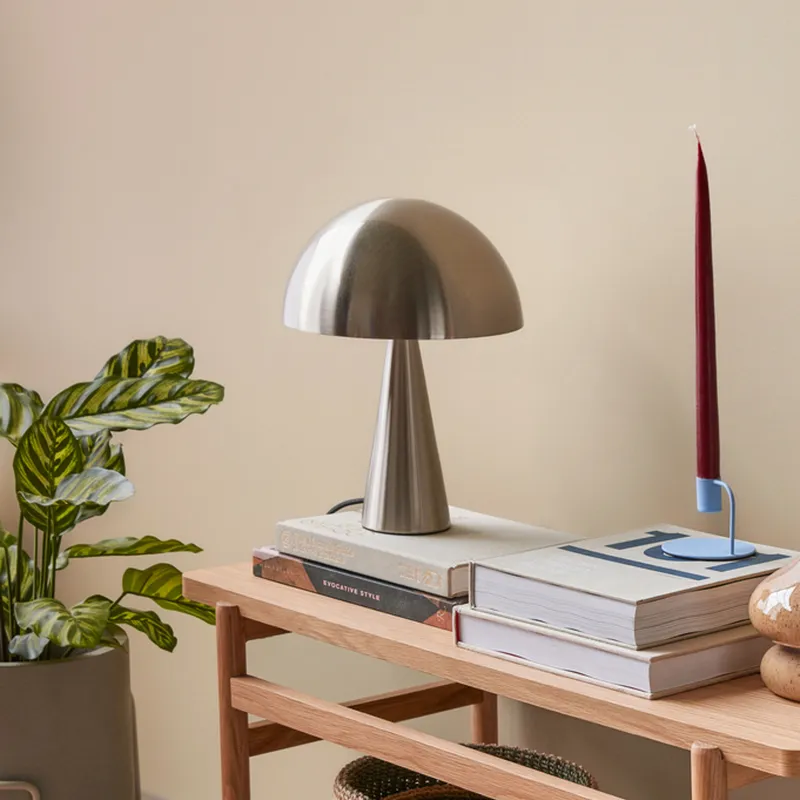 Bild 3 för Hübsch - Mush Bordslampa Small Nickel Hübsch