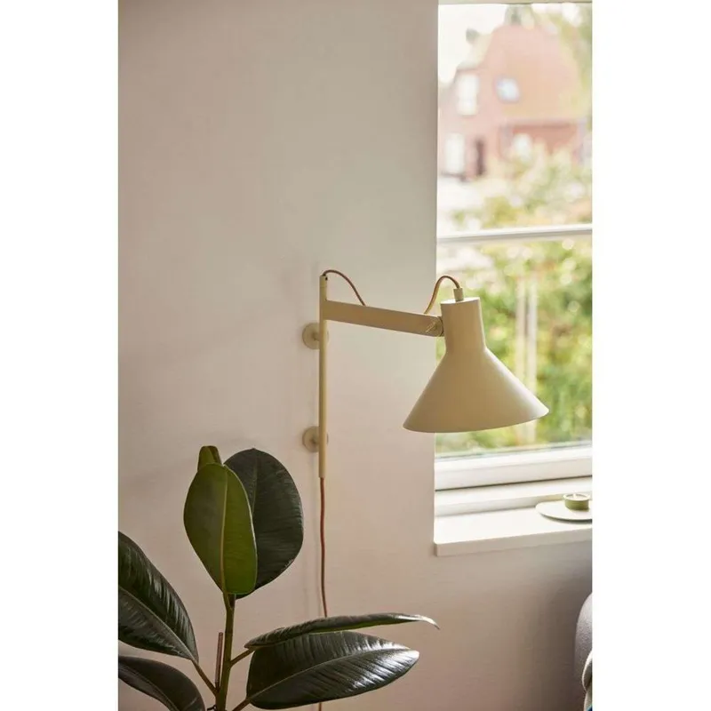 Bild 2 för Hübsch - Studio Vägglampa Light Green Hübsch