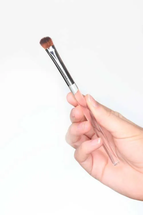 Bild 2 för IDUN Minerals Blending Brush 4 ml