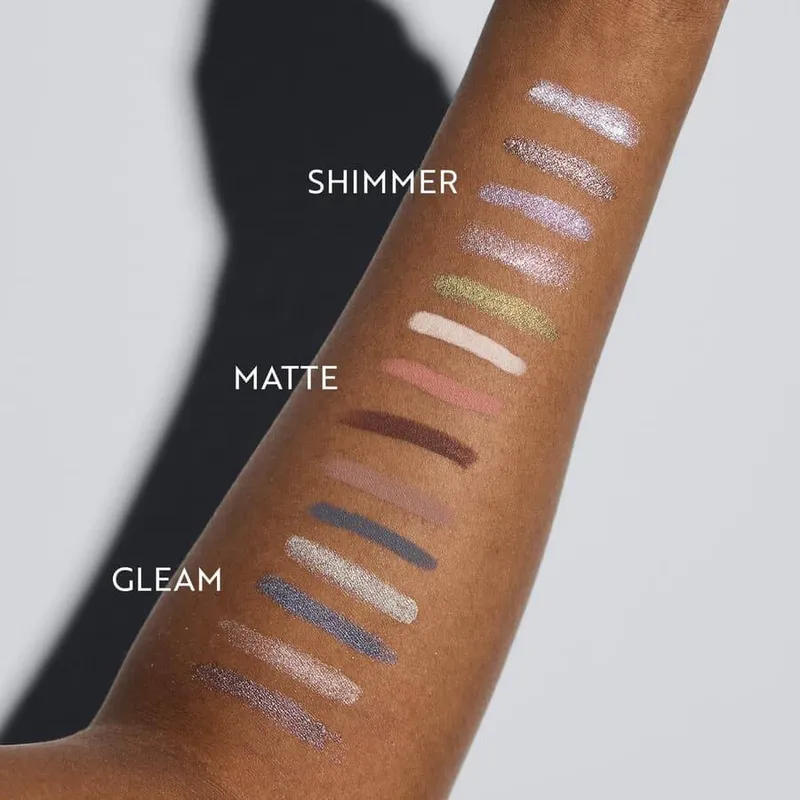 Bild 5 för IsaDora The Gleam Eyeshadow Stick Longwear & Water-Resistant 50 R