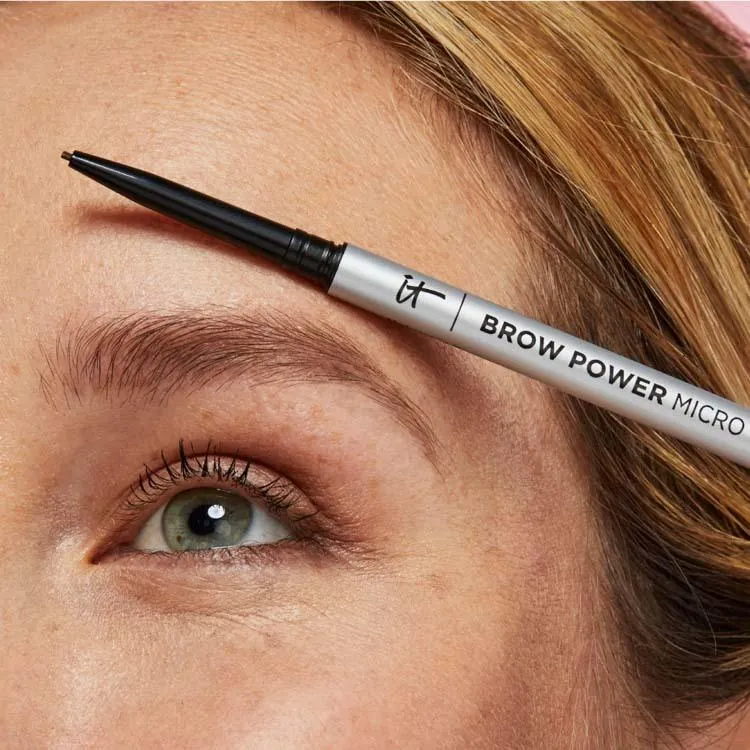 Bild 6 för IT Cosmetics - Brow Power Micro Eyebrow Pencil Universal Taupe på Skincity.com