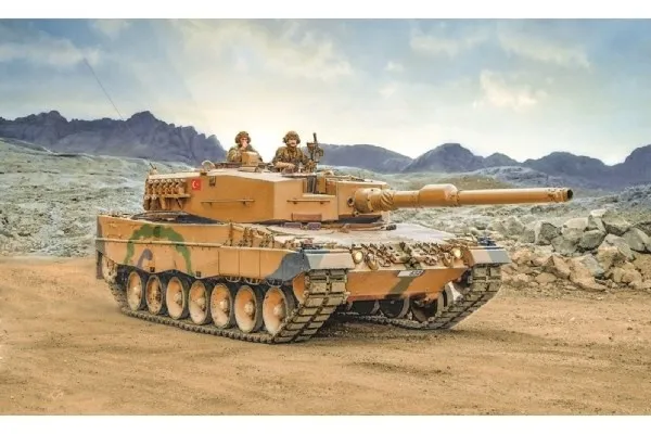 Alternativ bild 0 för Italeri 1: 35 Leopard 2 a4 510006559 Vehicle