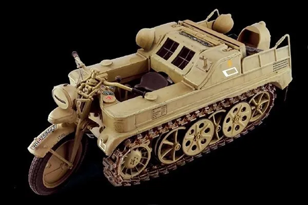 Alternativ bild 0 för Italeri KETTENKRAD, Military motorcycle model, Monteringssats, 1:9, KETTENKRAD, Alla, Plast