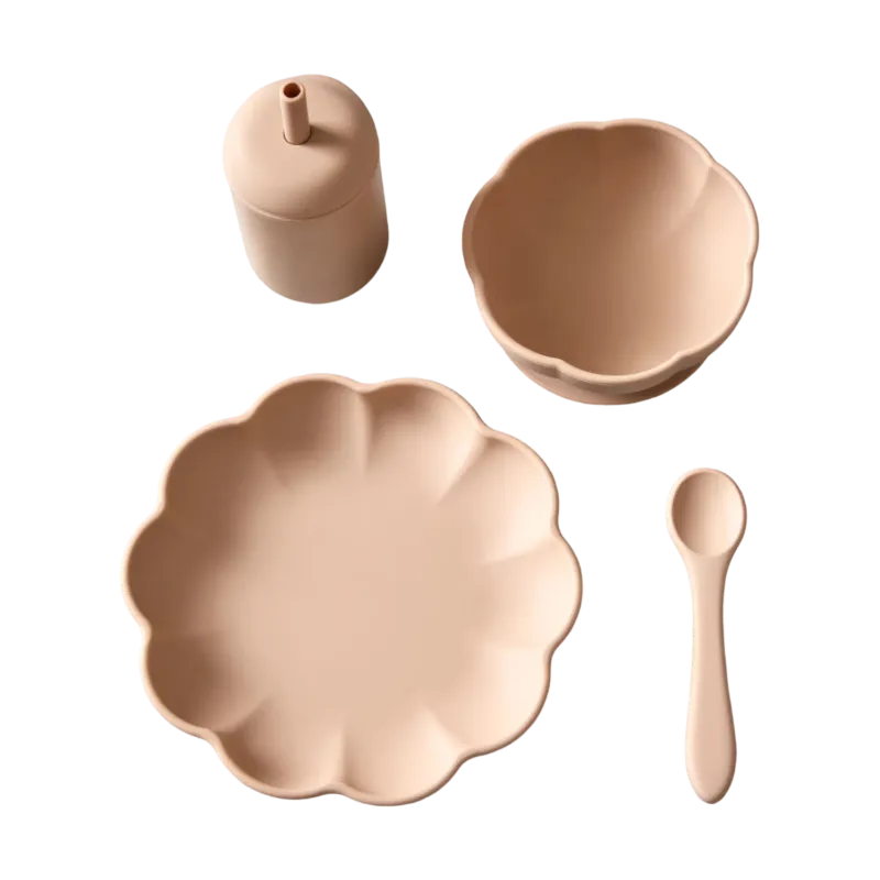 Alternativ bild 0 för Jack o Juno Little Poppy Dining Set Oatmeal