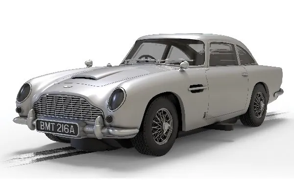 Alternativ bild 0 för James Bond Aston Martin DB5 - Goldfinger 1:32