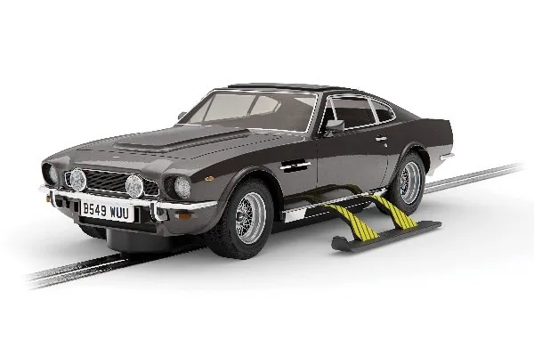 Alternativ bild 0 för James Bond Aston Martin V8 - The Living Daylights