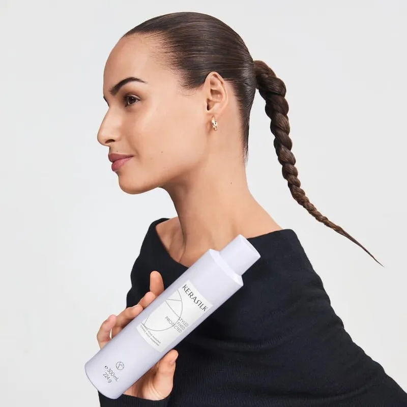 Bild 7 för Kerasilk Ultimate Hold Hairspray 300 ml