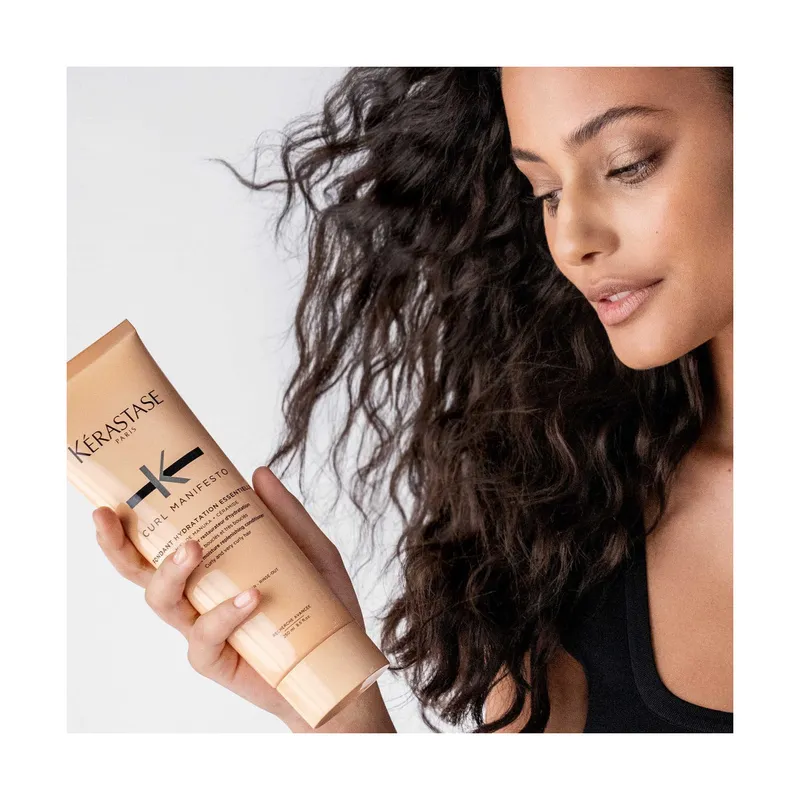 Bild 3 för Kerastase Curl Manifesto Lightweight Moisture Replenishing Conditioner 250 ml