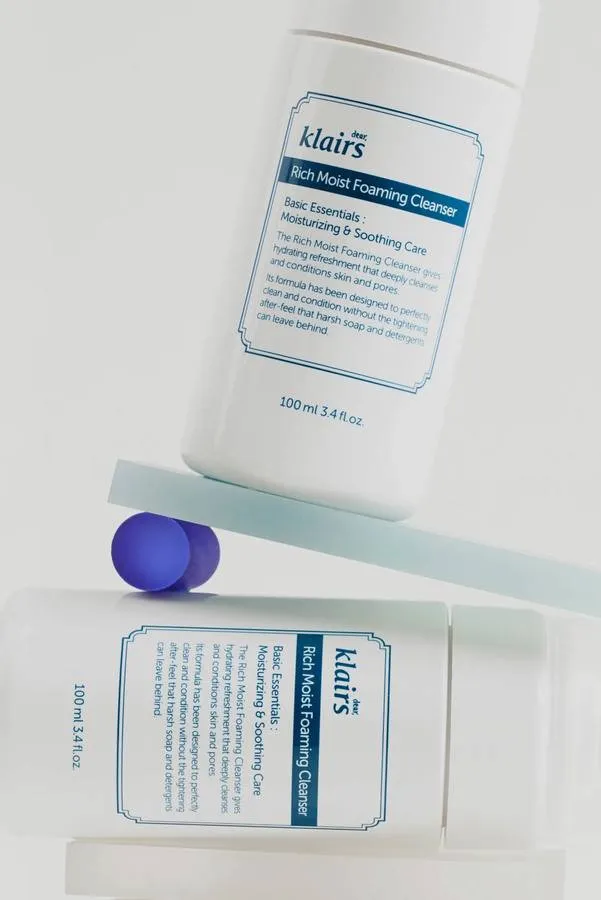 Bild 6 för Klairs Rich Moist Foaming Cleanser 100 ml