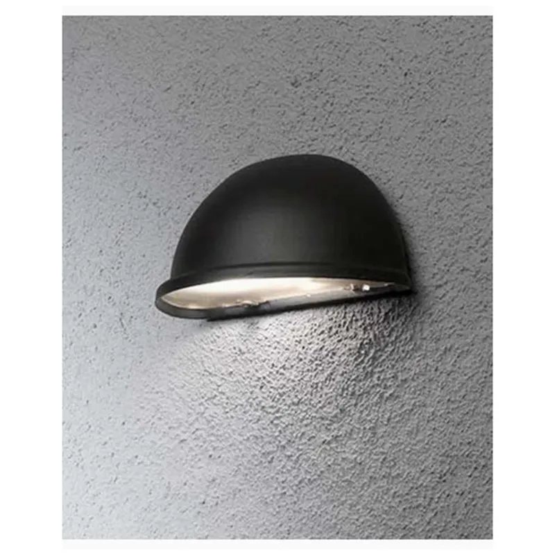 Alternativ bild 0 för Konstsmide Torino halvmåneplafond liten E14. Svart 7325-750