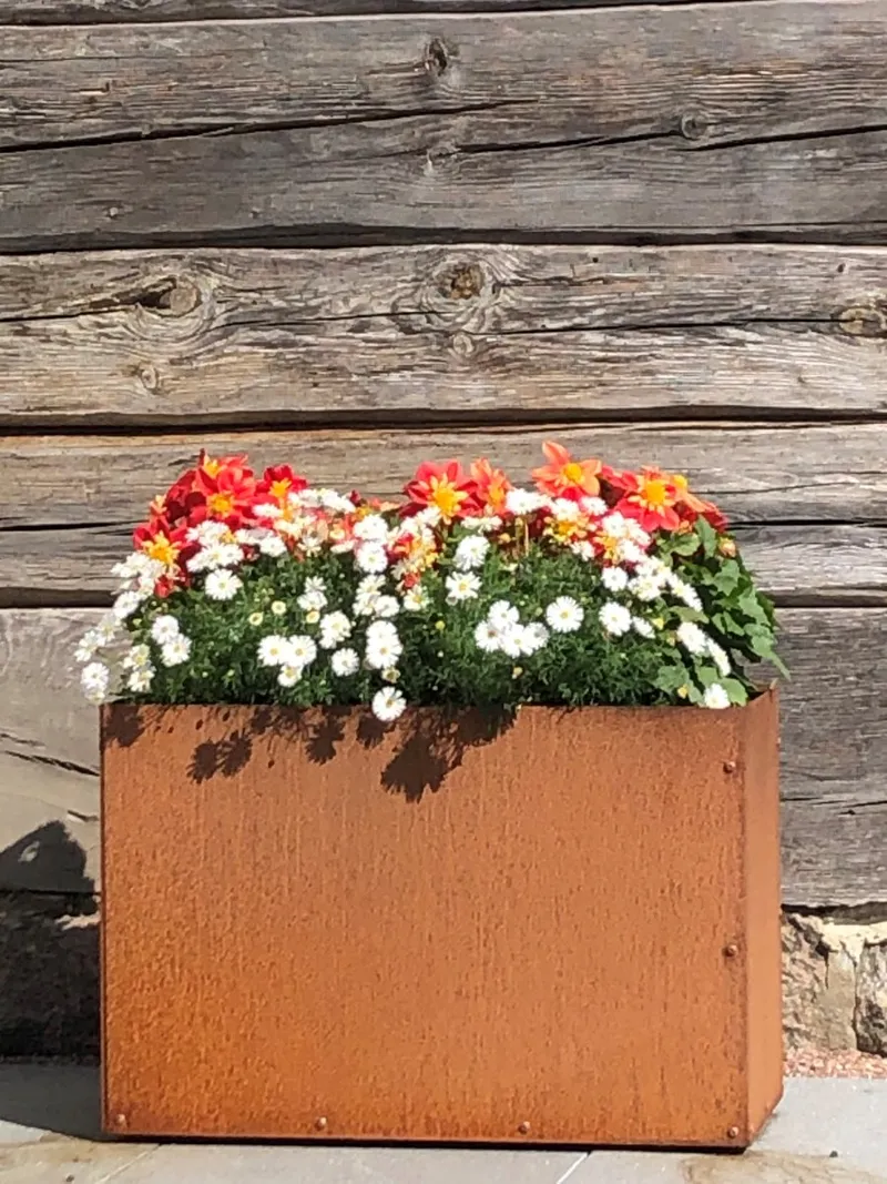 Bild 1 för Kruka corten med botten 30x60x40 cm