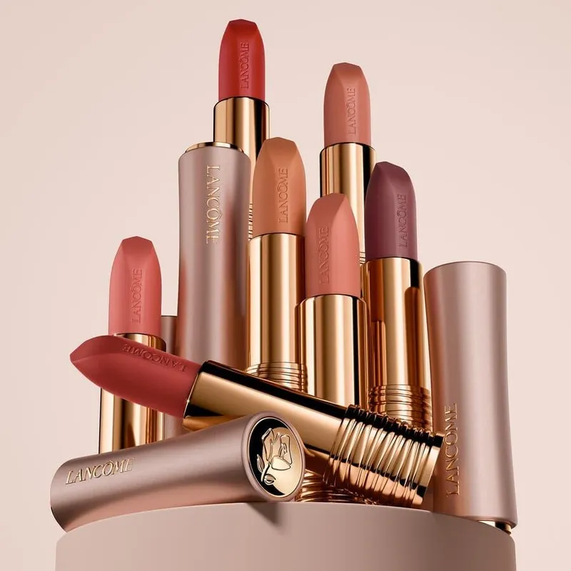 Bild 3 för Lancôme L'Absolu Rouge Intimatte Soft-Blurred Matte Lipstick 210