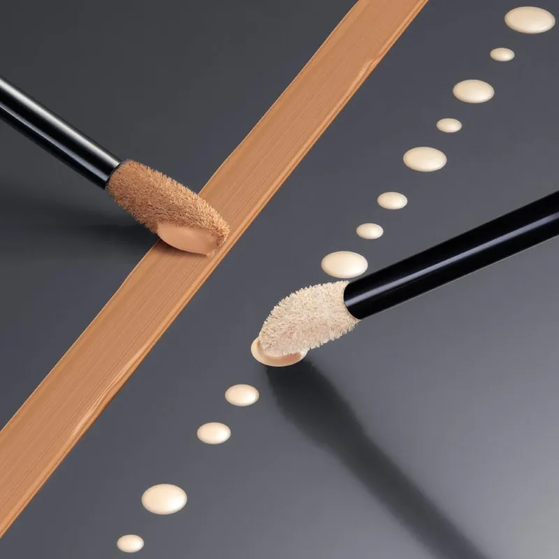 Bild 4 för Lancôme Teint Idole Ultra Wear All Over Concealer  550 Suede C 15