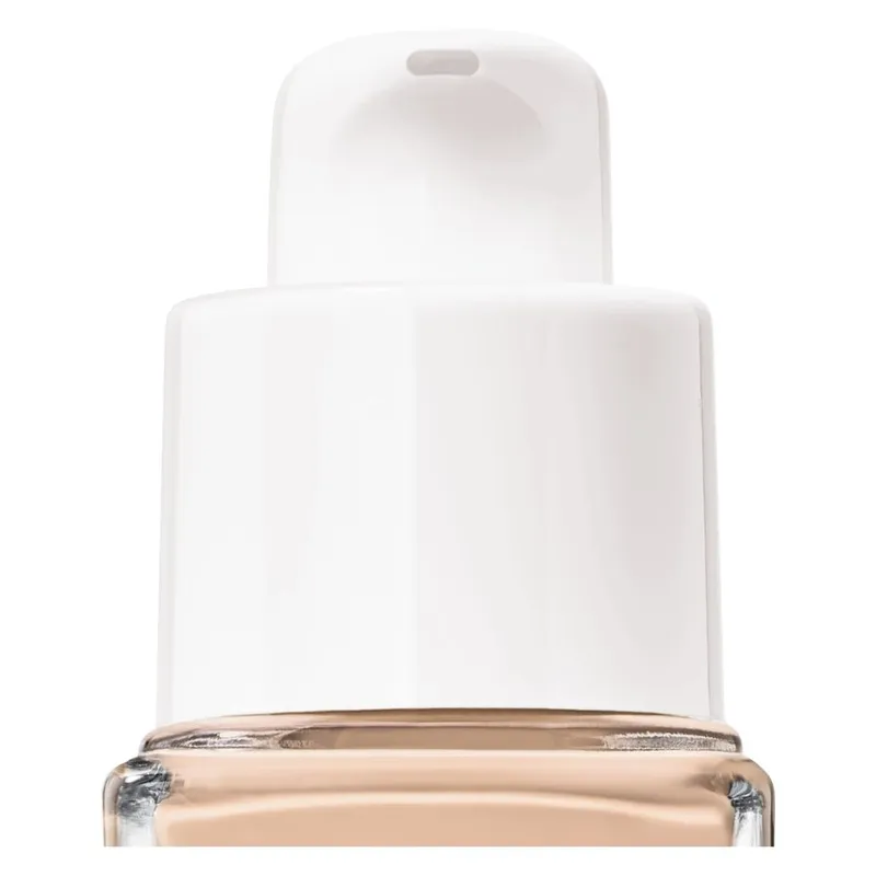 Bild 3 för Lancôme Teint Idole Ultra Wear Care & Glow Foundation 110C