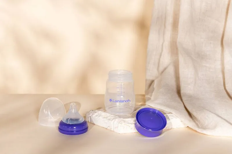 Bild 3 för Lansinoh NaturalWave Baby Bottle 160 ml
